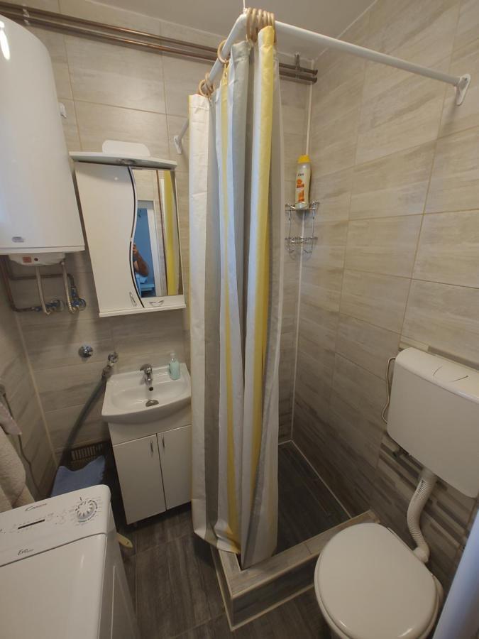 Apartman Anastasija Surcin Luaran gambar